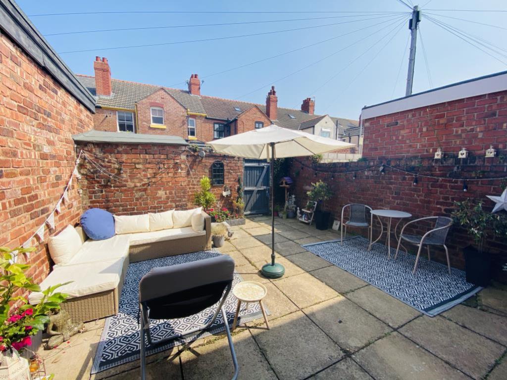Rear Yard_lge