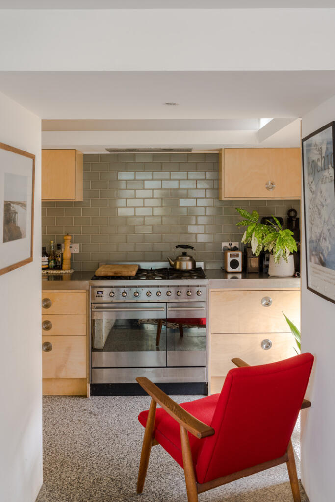 240827 - 16, 1, Stannary Street-17.jpg