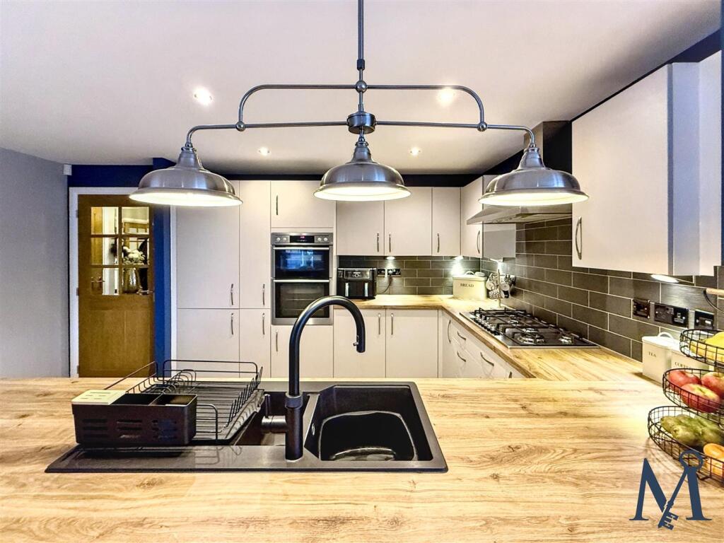 Open Plan Living, Kitchen, DIner