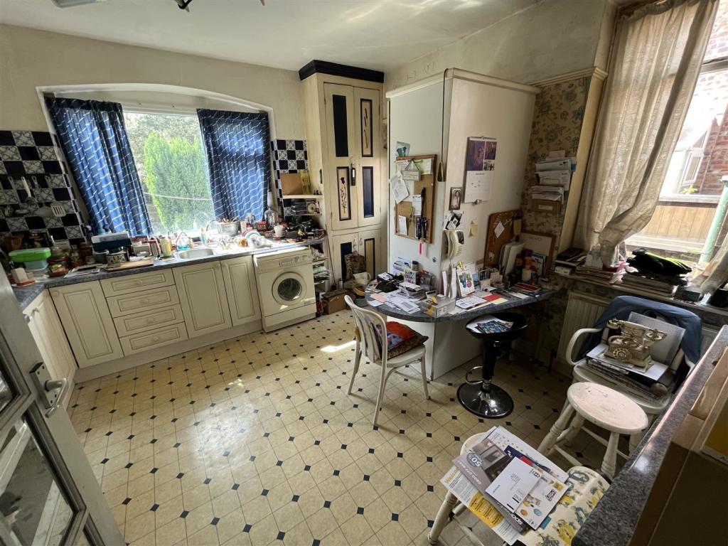 Breakfast Kitchen