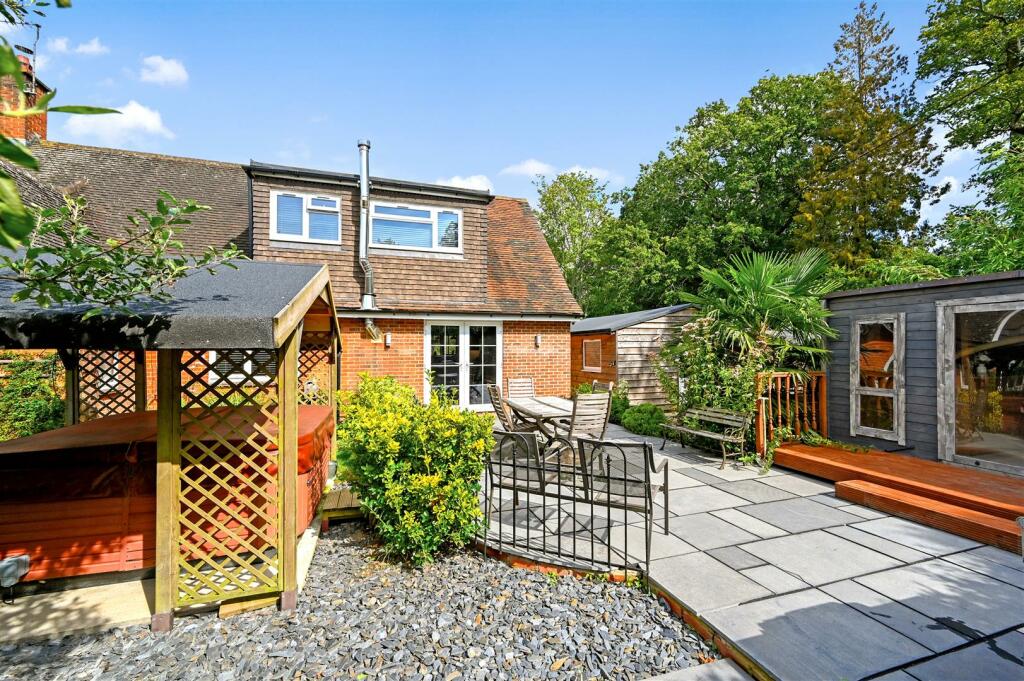 3 Stable House Bungalows, exterior (9).jpg