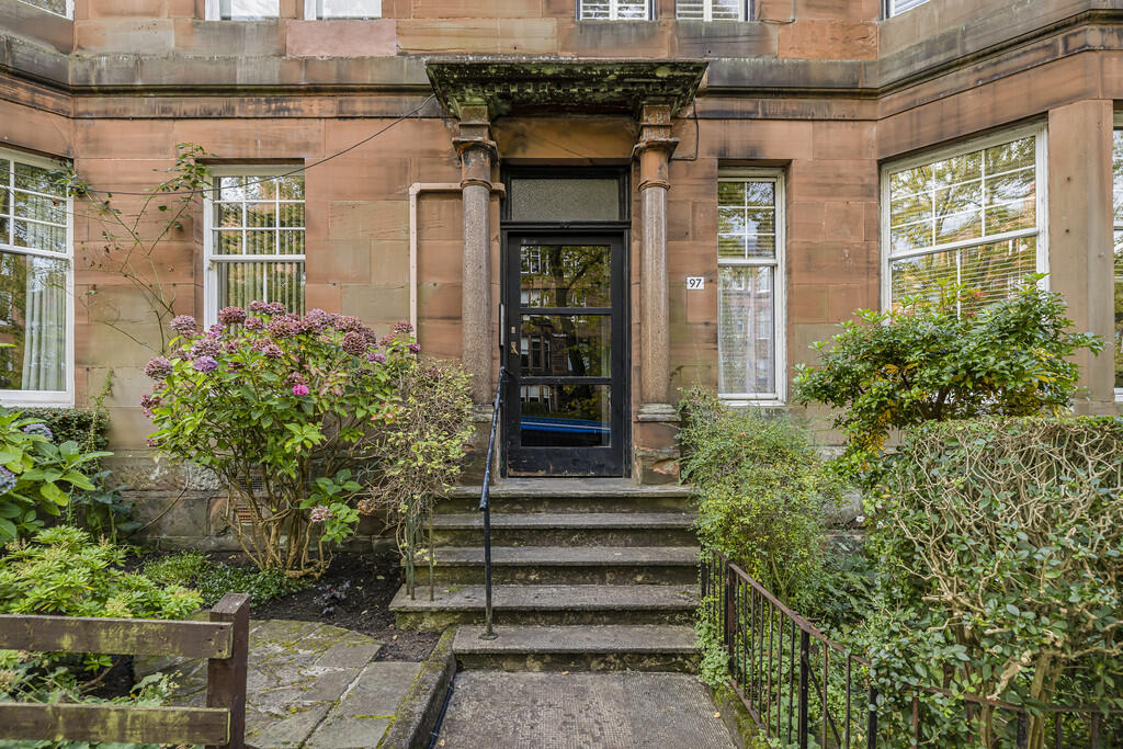 11-print-97 Queen...