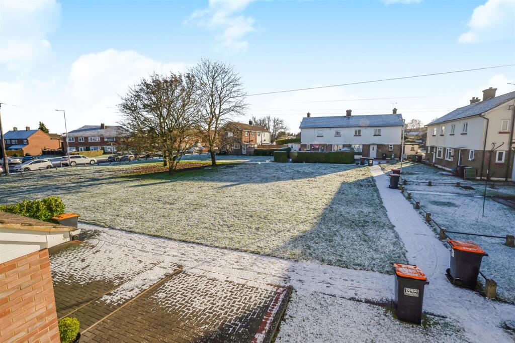 Green Space to Front