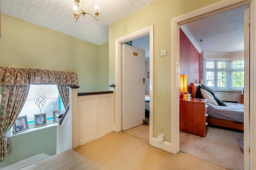 8617028-interior11.jpg