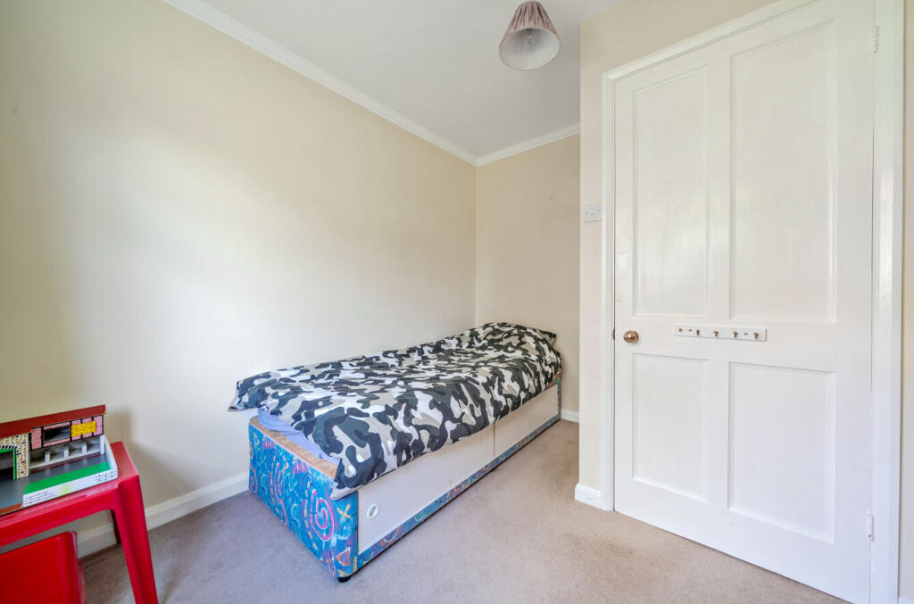 1346372-17-68c93f...