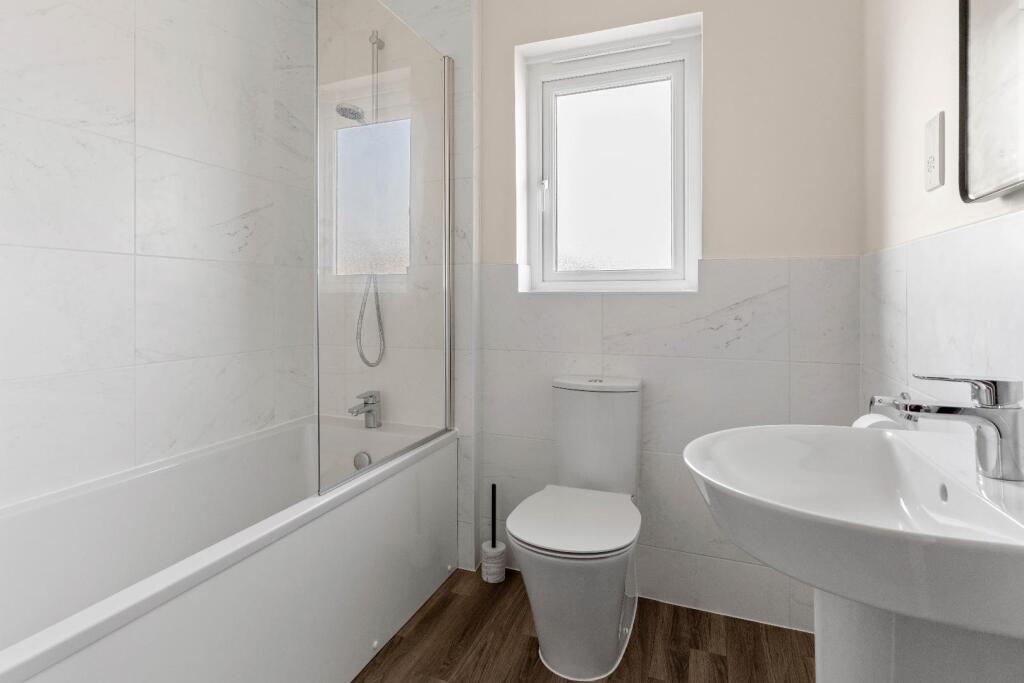 120 Hampshire Road 4.jpg