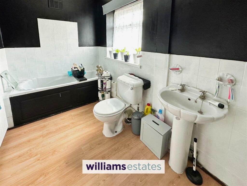 bathroom2