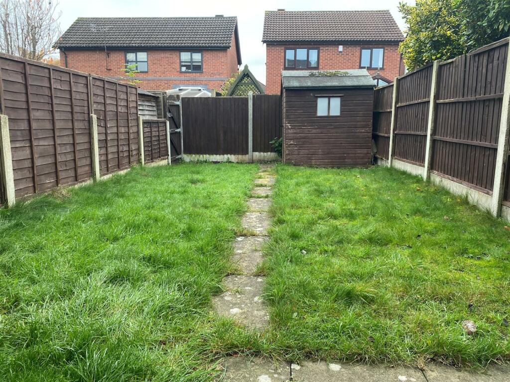Back garden 3.jpg