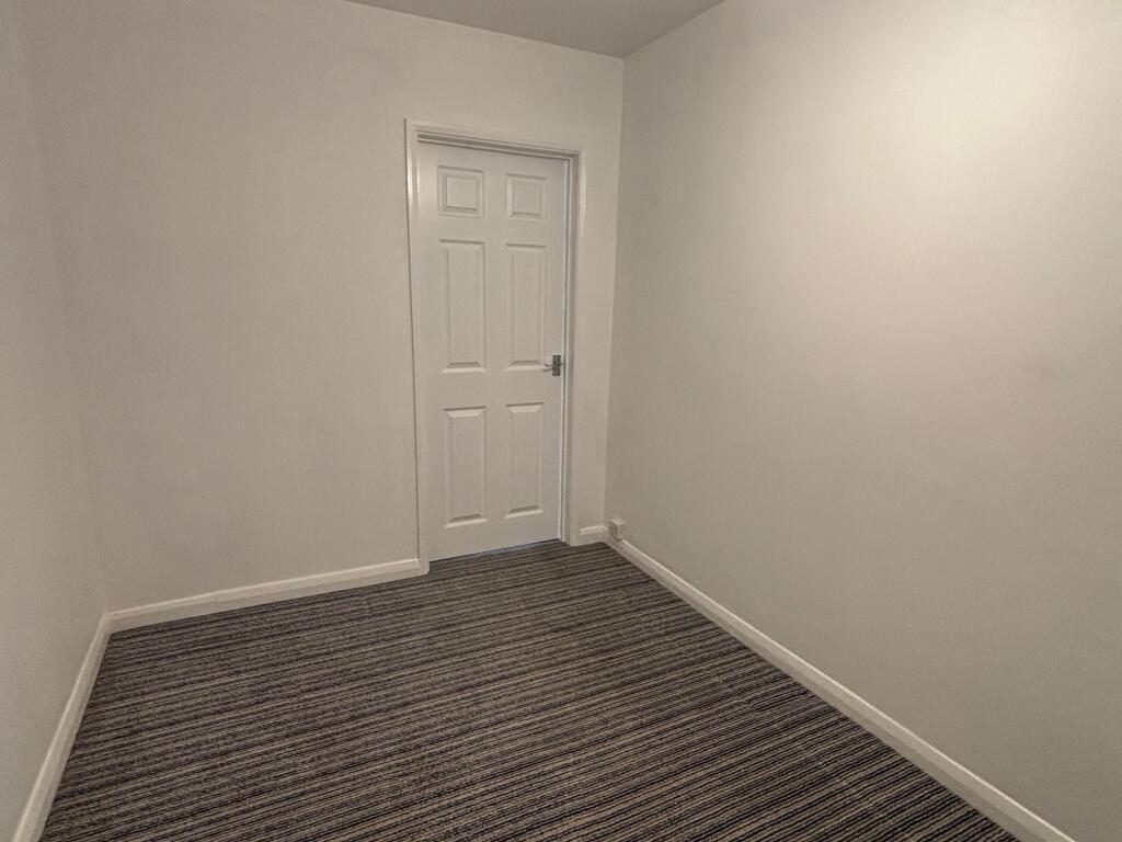 Office/Bedroom 4