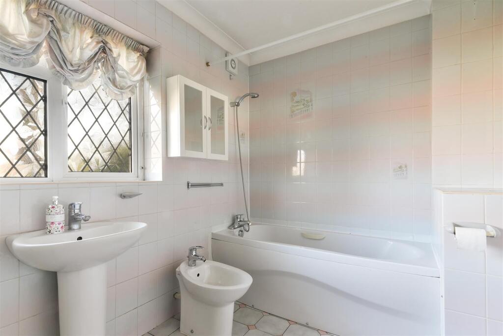 WILMOT WAY, THE SQUIRRELS- (17).jpg