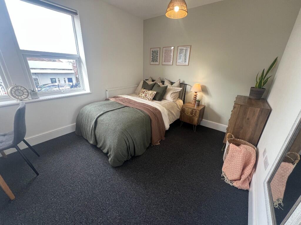 Room 3 - £775 PCM
