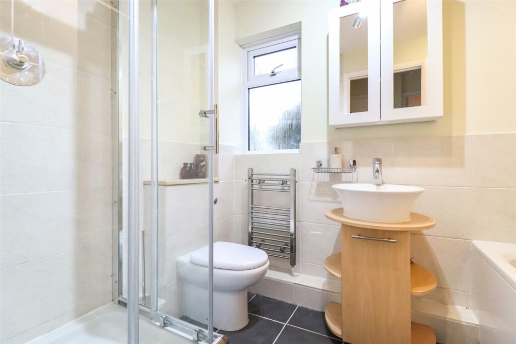 Main Bathroom