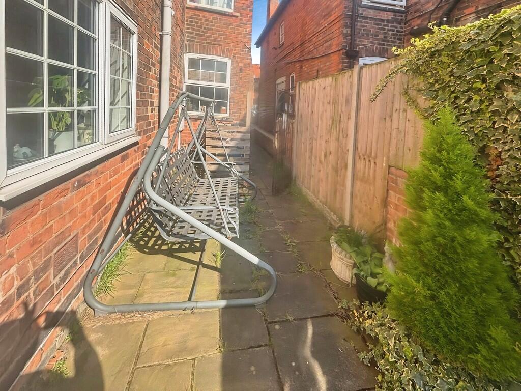 956a7246-WhatsApp...