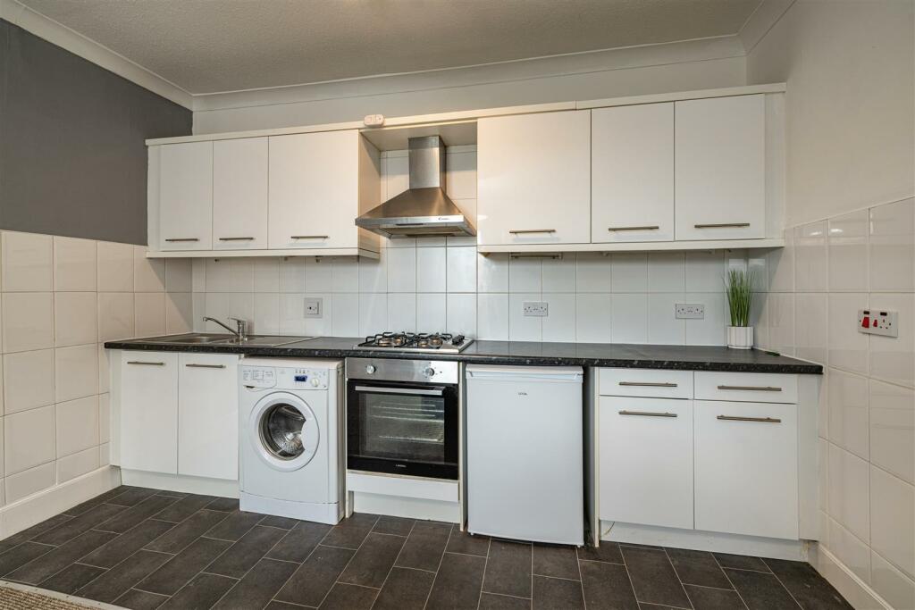 102 Galapark Galashiels 16.jpg