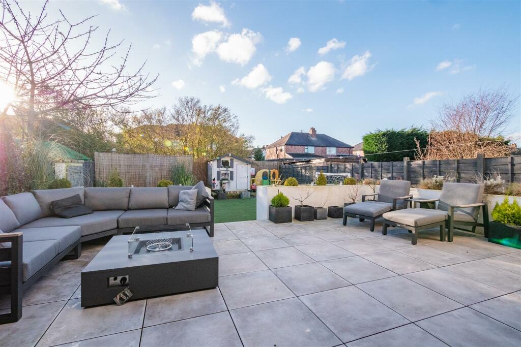 Gardens Aspect 3