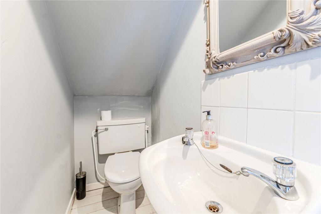 Ensuite W.C
