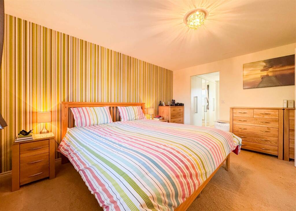 MASTER SUITE