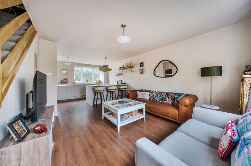 Lounge and kitchen angle 2
