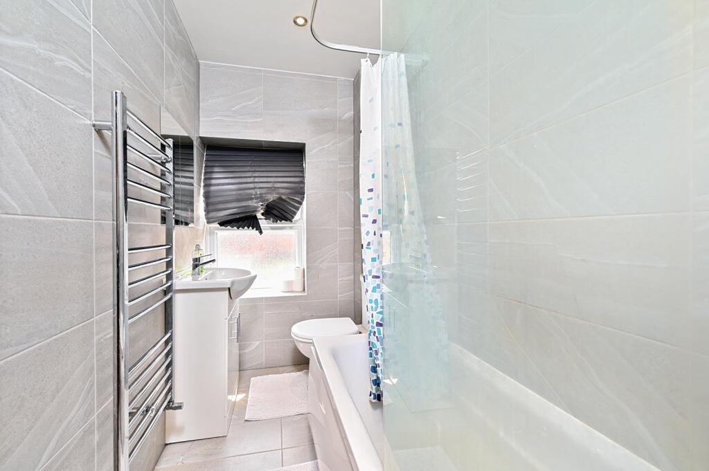 17 Rona Court (6).jpg