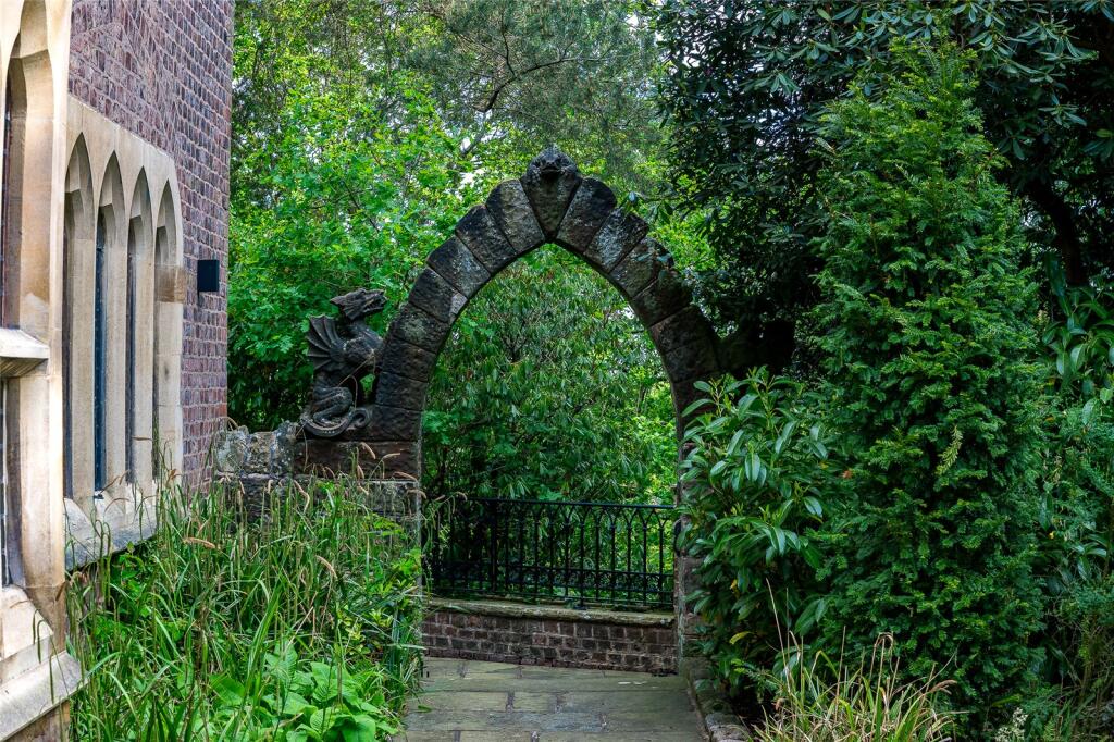 Feature Architecture