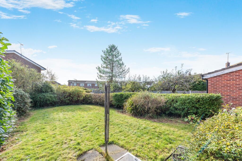 Garden to rear