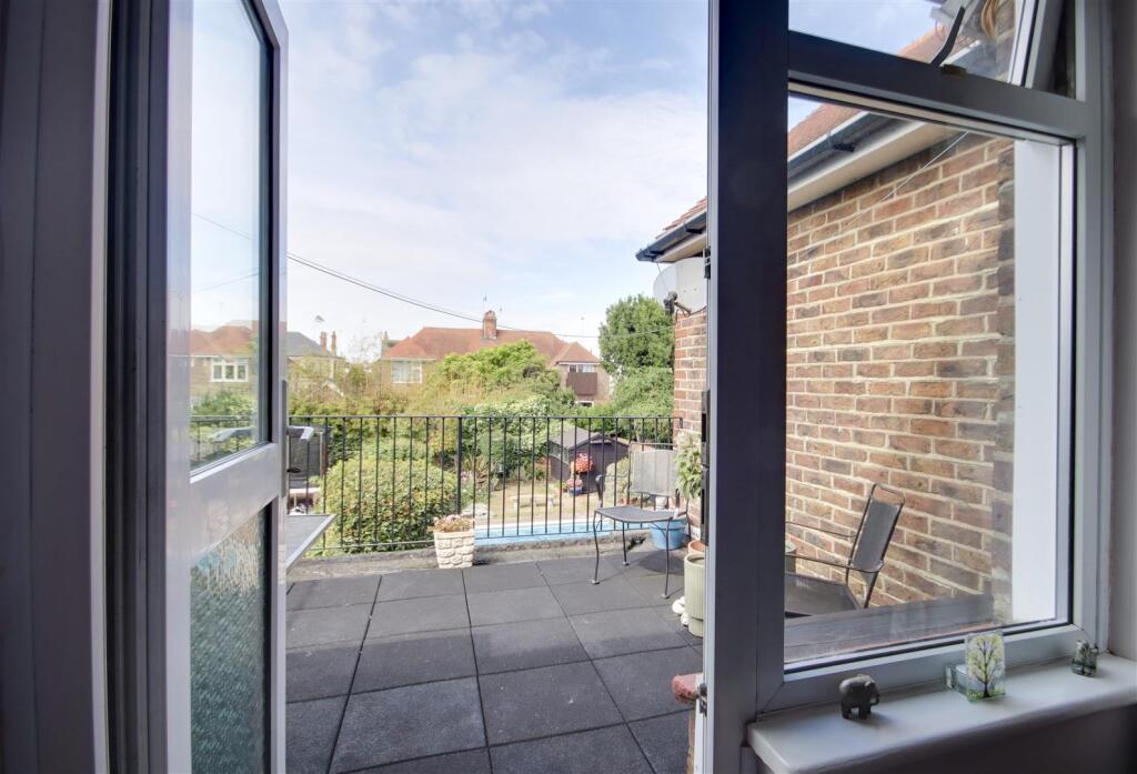 IMG_1328-IMG_1332 (1).jpg