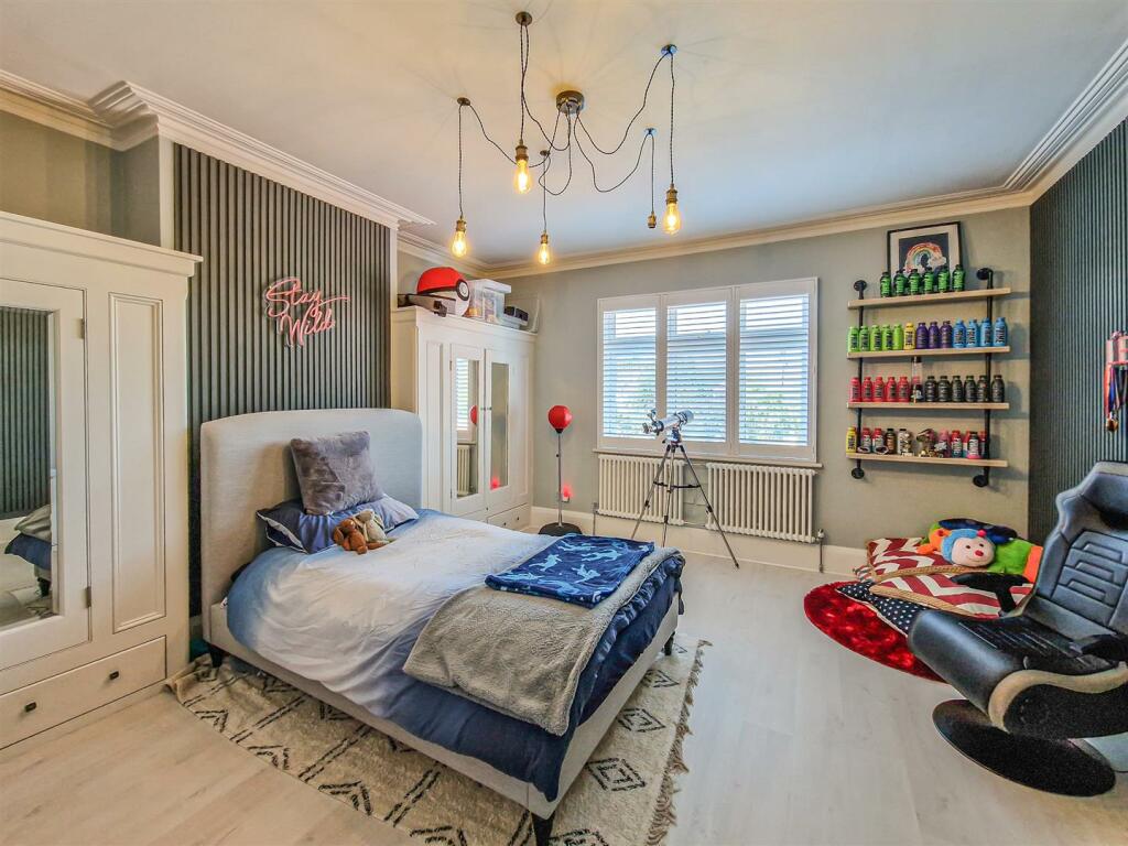 grand double bedroom