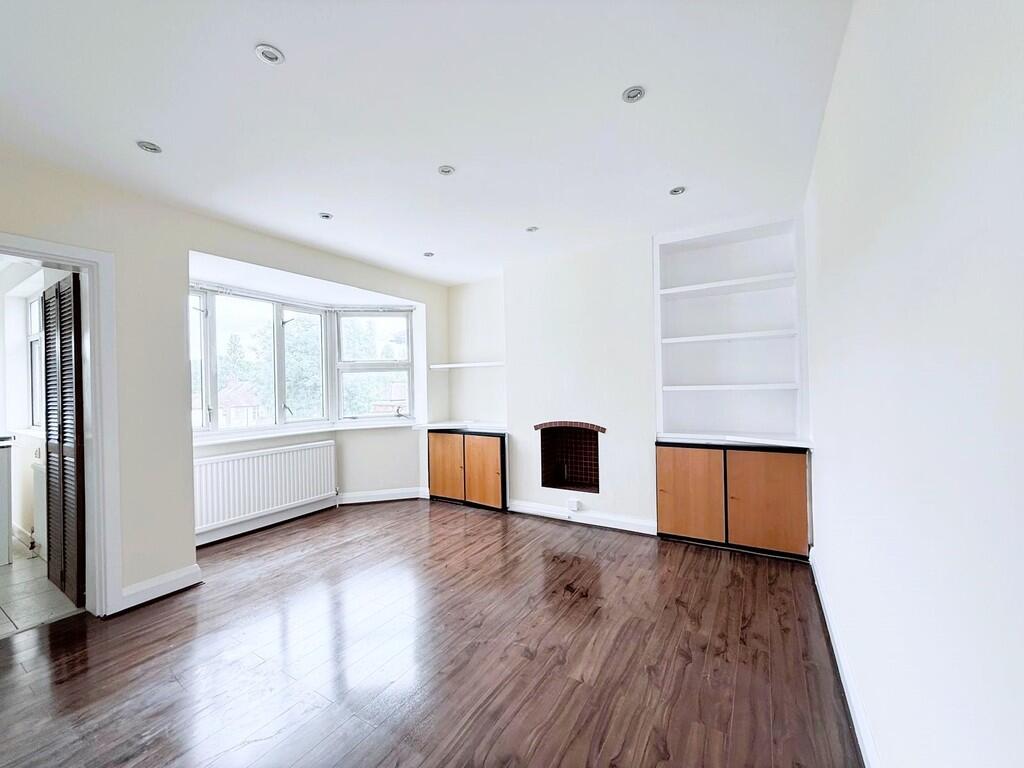 Wells Drive, NW9 ...