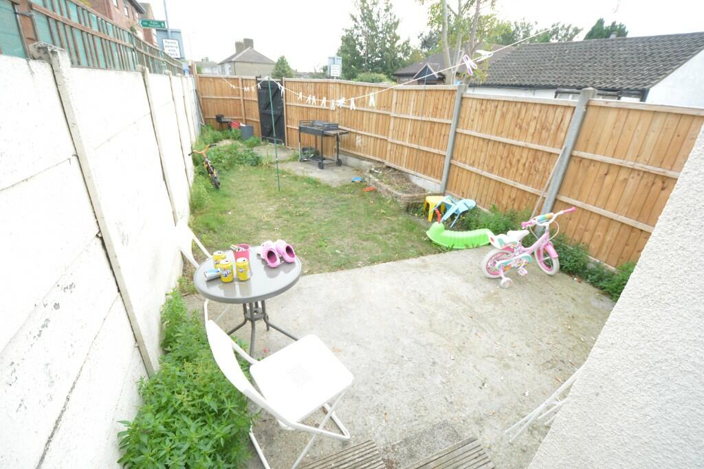 Rear Garden: