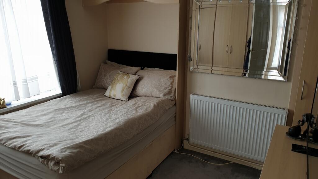 Photograph 10