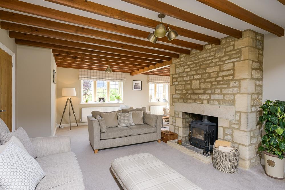 7 The Old Quarry GL7 5ND-Low Res-24.jpg