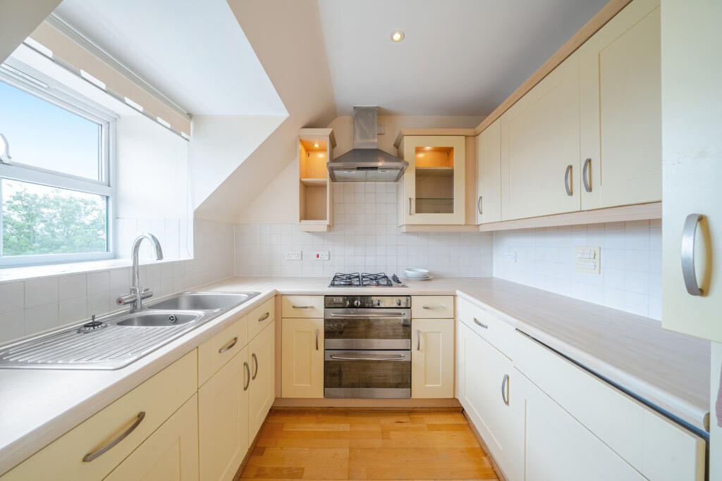 1329565-17-687f74...