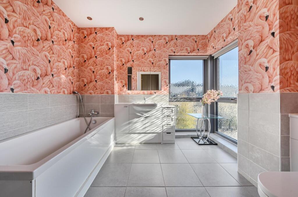 1357526-33-68cd28e81f402-ARW .jpg