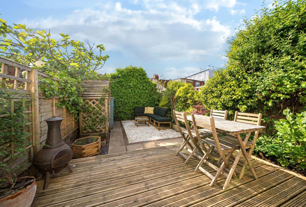 2-68224375e1a52-1...