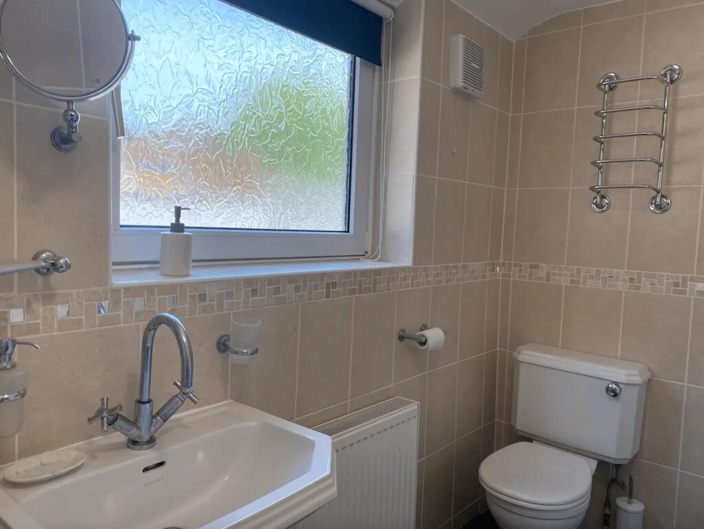 32-kirkby-street---4-bed-image-1.jpg