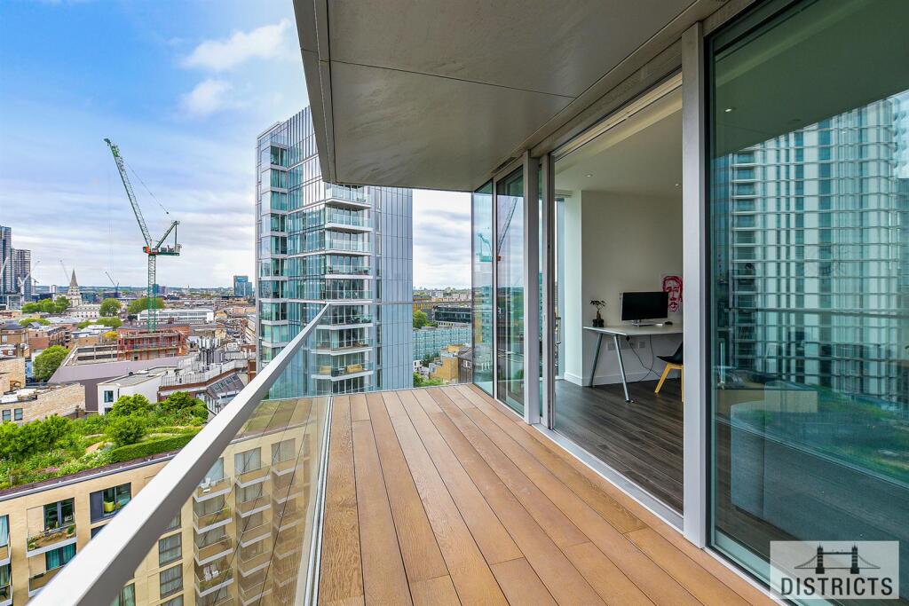 Kingwood House, 1 Chaucer Gardens  (16).jpg