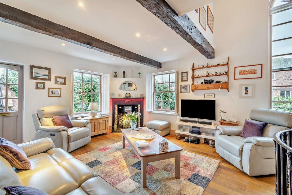 8631499-interior24-800.jpg