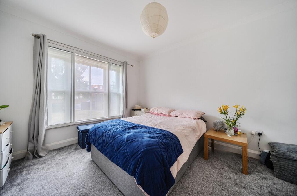 1317800-2-686528d...