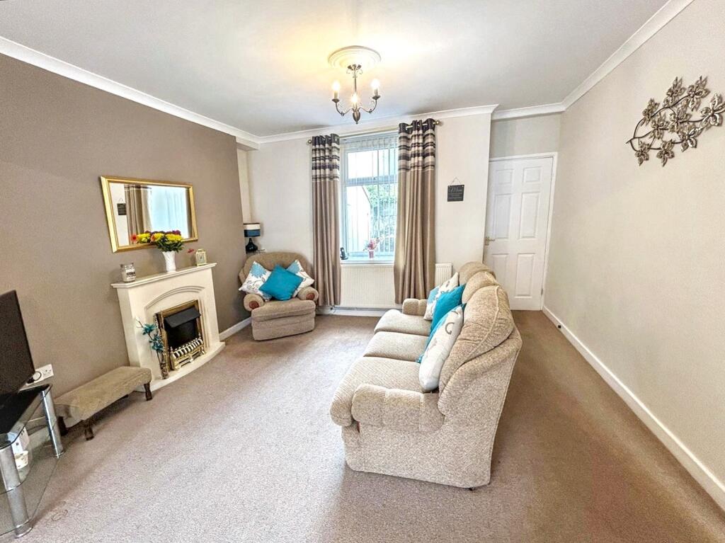 Living/Dining Room