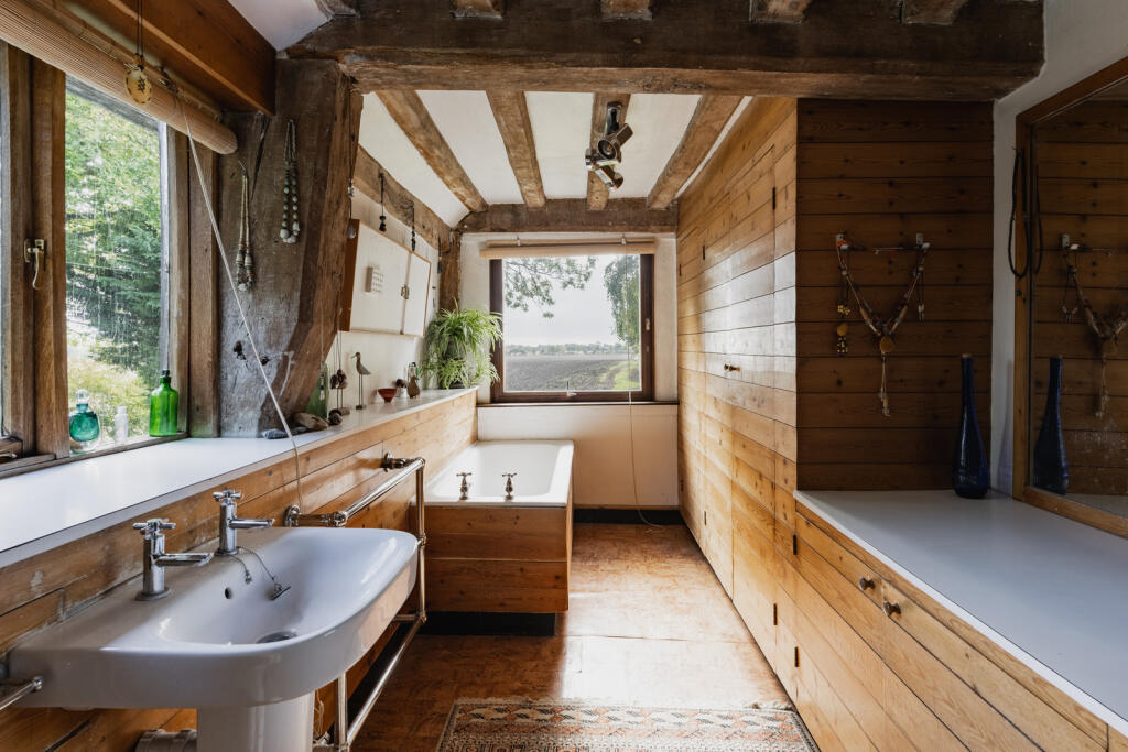 236800 - High House, Stradbroke-28.jpg