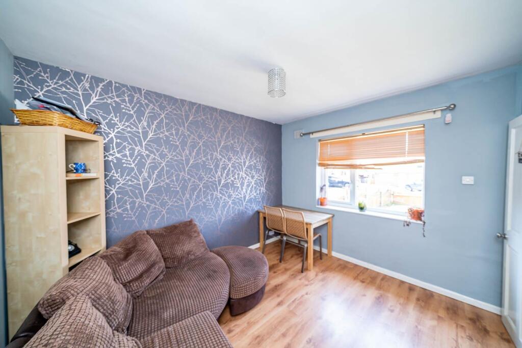 Webbs Estate Agents-2.jpg