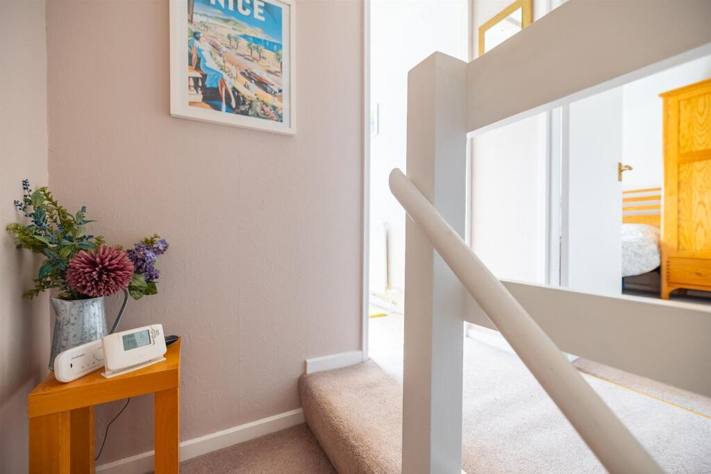 94a West Vale-59.jpg