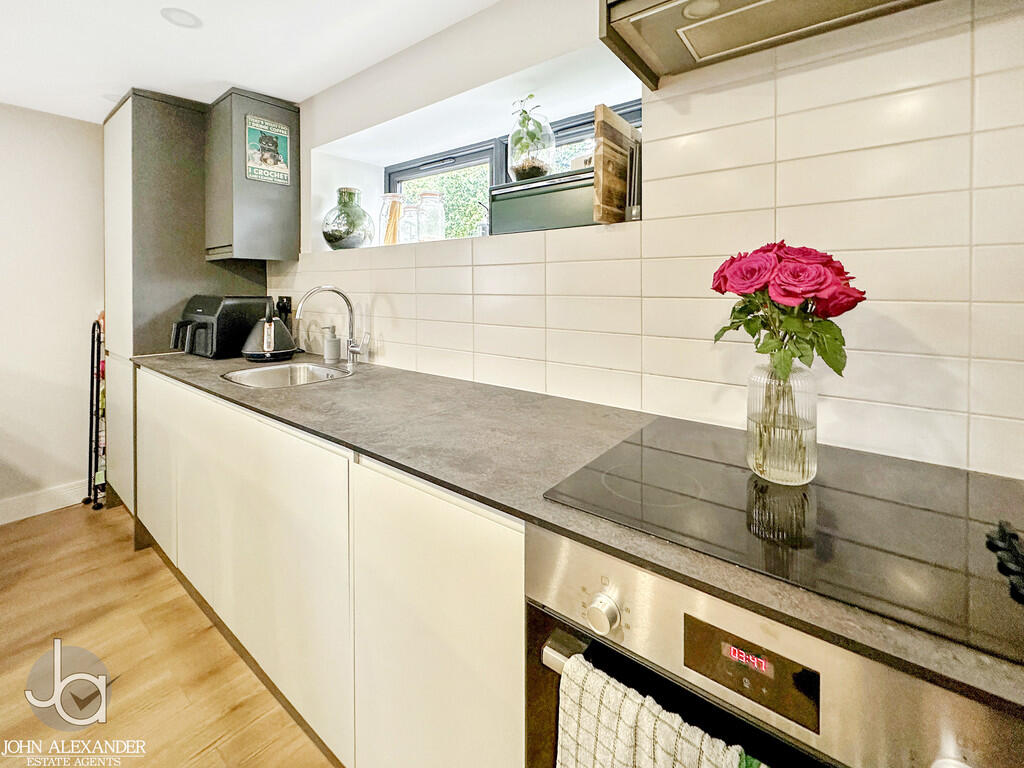 20250903_09381963...