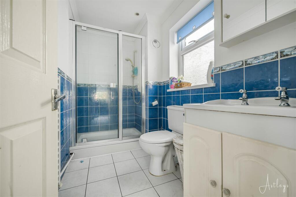 Downstairs bathroom/Utility