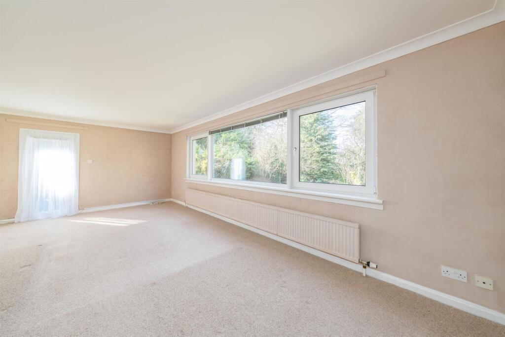 24 Pinnnaclehill Park-03.jpg
