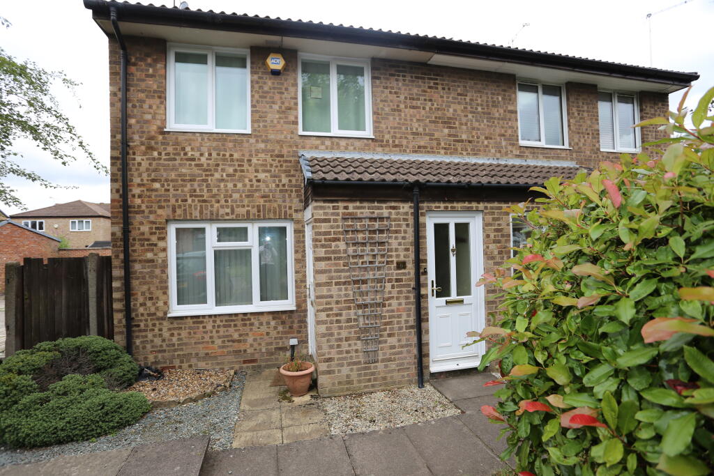 1 bedroom maisonette for rent