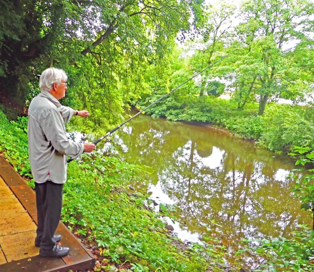 37 Boroughgate Fishing.jpeg