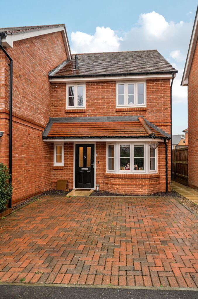 1393773-21-6943f5...