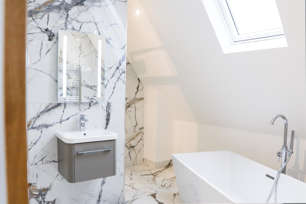 Sample Bathroom.png