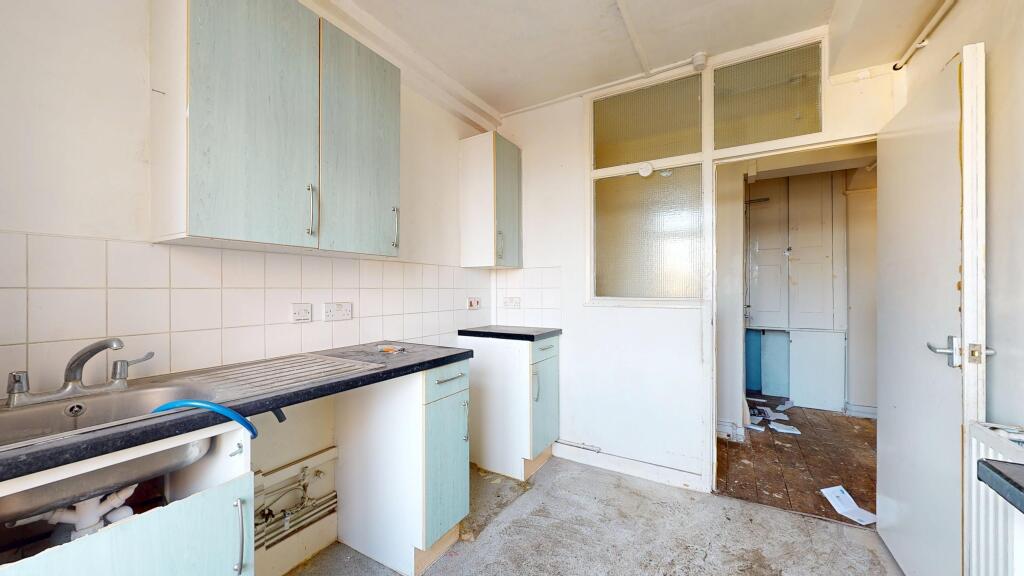 Flat 9, Block A Peabody Estate, Rosendale Road, Herne Hill, London, SE24 9EQ